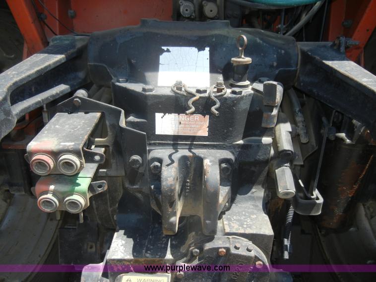 image for item D4125 Allis-Chalmers 7020 tractor