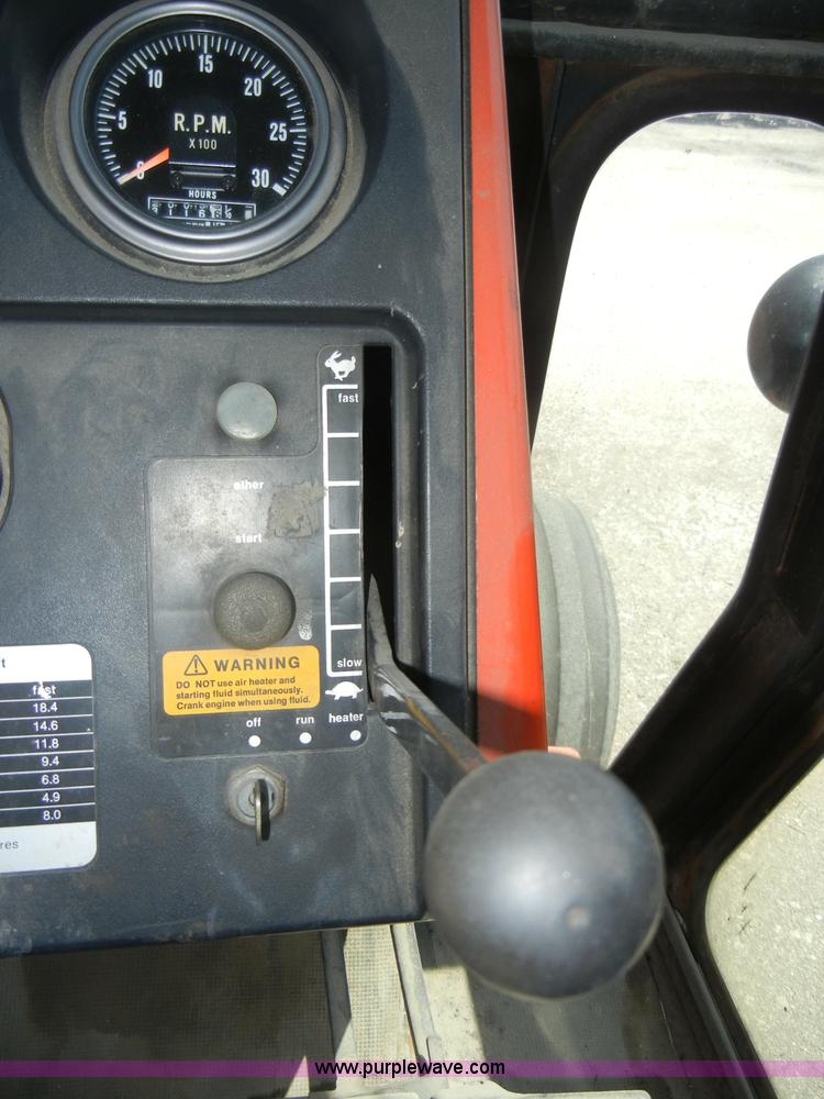 image for item D4125 Allis-Chalmers 7020 tractor