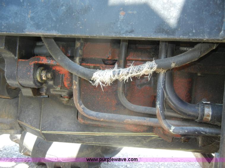 image for item D4126 1986 Deutz Allis 7085 MFWD tractor