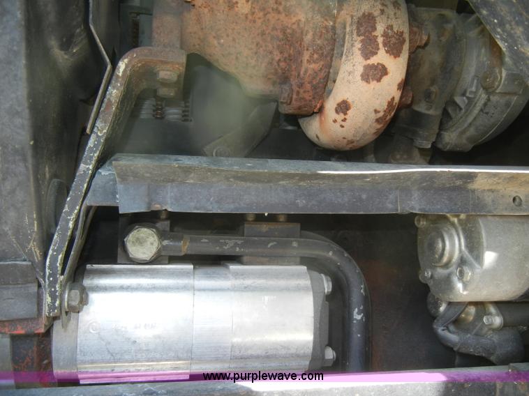 image for item D4126 1986 Deutz Allis 7085 MFWD tractor