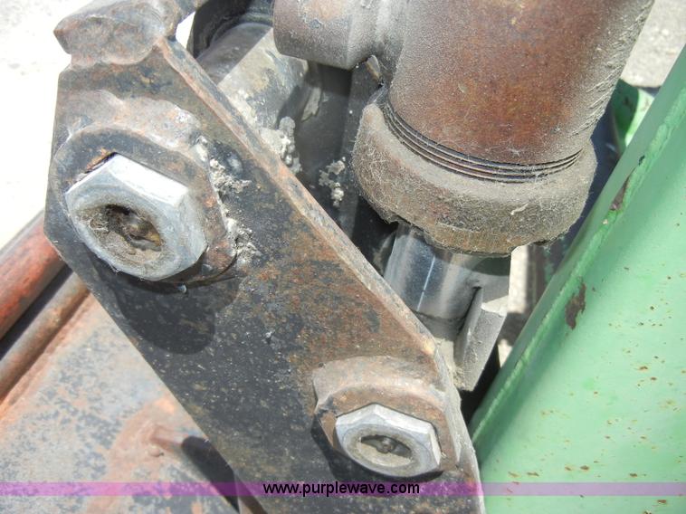 image for item D4126 1986 Deutz Allis 7085 MFWD tractor