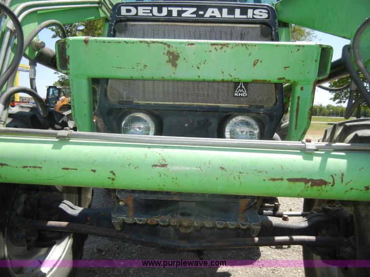 image for item D4126 1986 Deutz Allis 7085 MFWD tractor