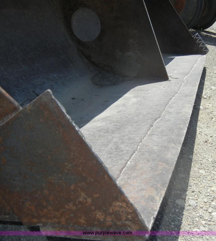 image for item D4126 1986 Deutz Allis 7085 MFWD tractor