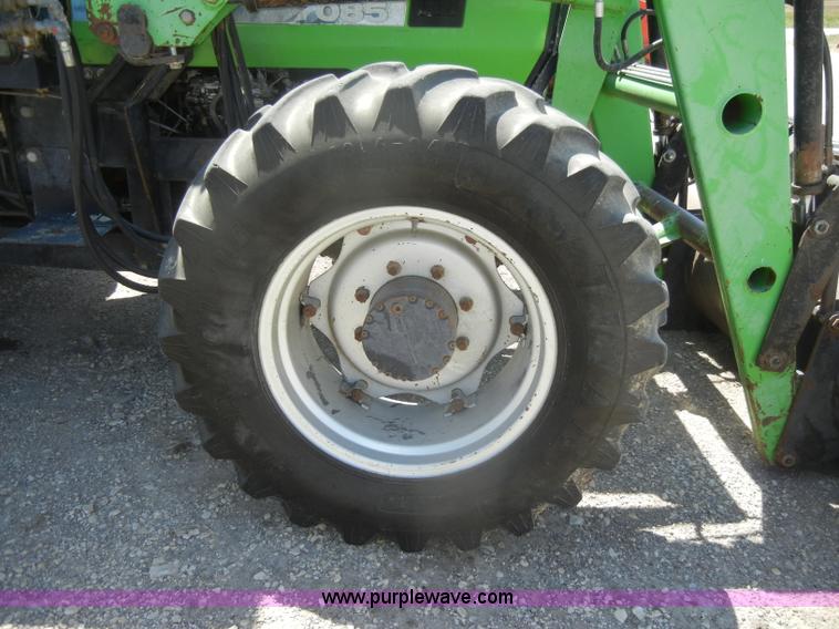 image for item D4126 1986 Deutz Allis 7085 MFWD tractor