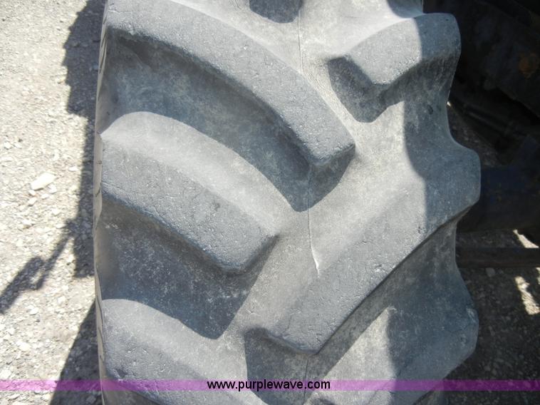 image for item D4126 1986 Deutz Allis 7085 MFWD tractor