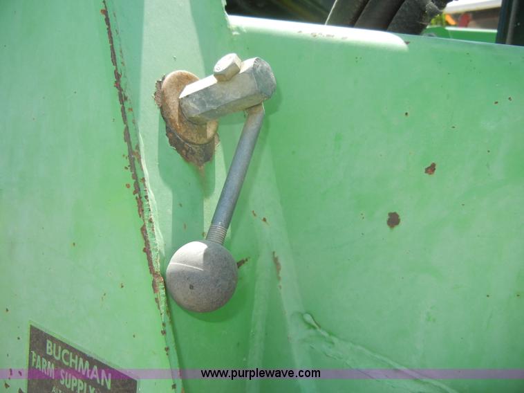 image for item D4126 1986 Deutz Allis 7085 MFWD tractor