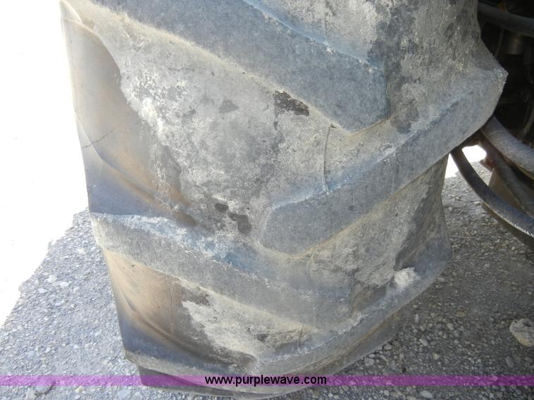 image for item D4126 1986 Deutz Allis 7085 MFWD tractor