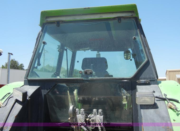 image for item D4126 1986 Deutz Allis 7085 MFWD tractor