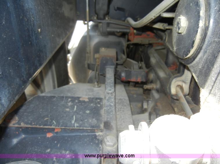 image for item D4126 1986 Deutz Allis 7085 MFWD tractor