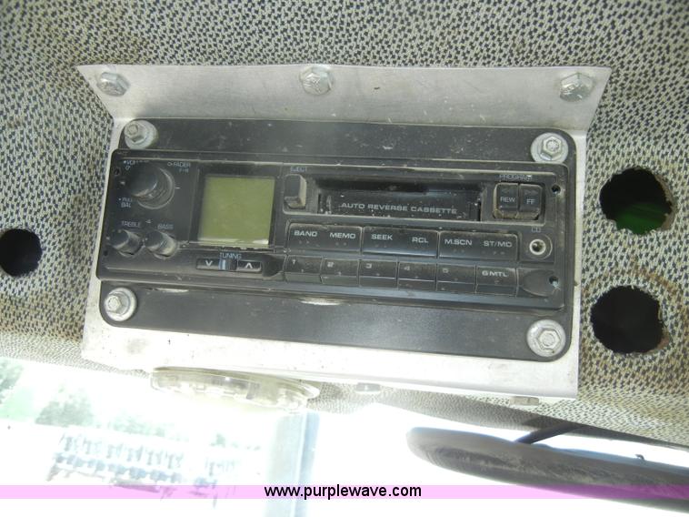 image for item D4126 1986 Deutz Allis 7085 MFWD tractor