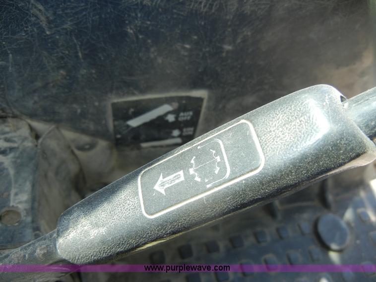 image for item D4126 1986 Deutz Allis 7085 MFWD tractor