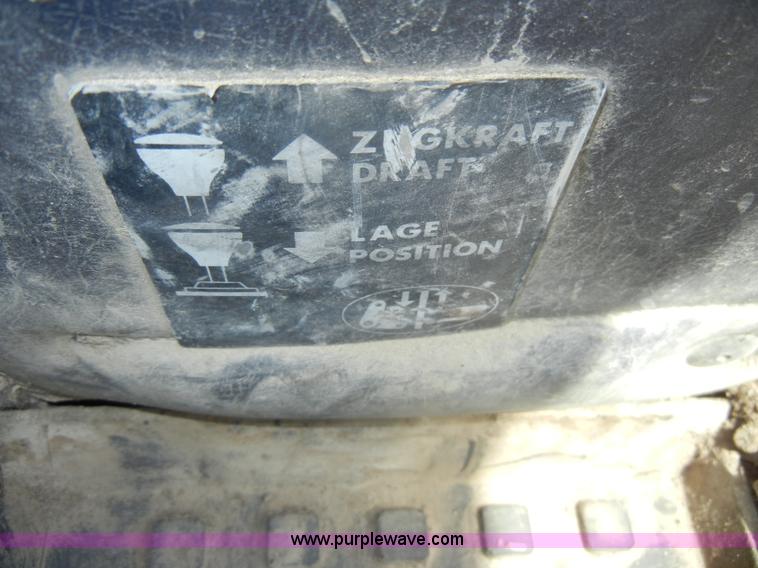 image for item D4126 1986 Deutz Allis 7085 MFWD tractor