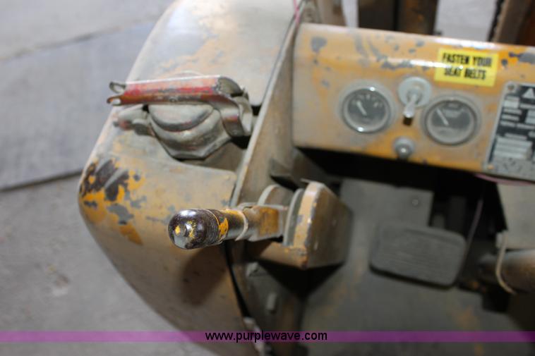 image for item D5088 Allis-Chalmers FT40-24 forklift