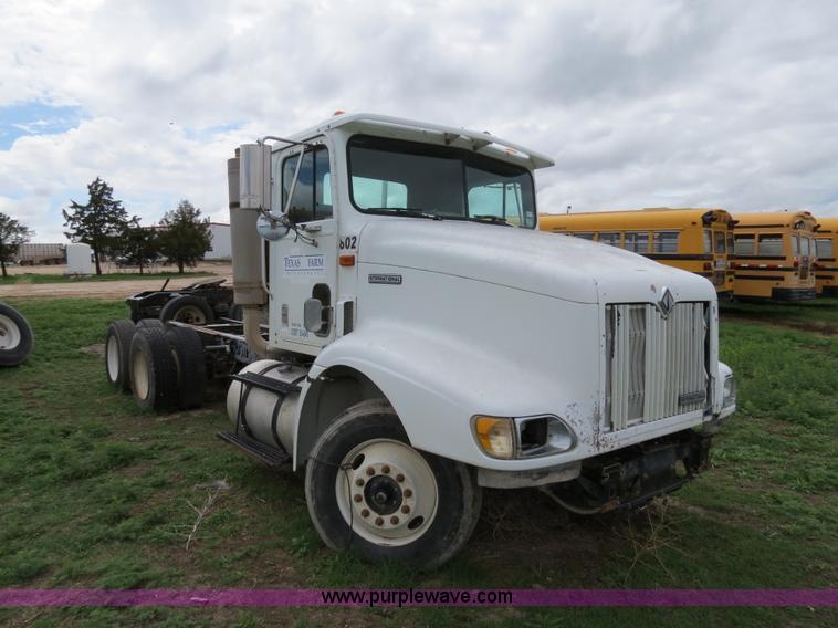 image for item A5348 1998 International 9100 semi truck