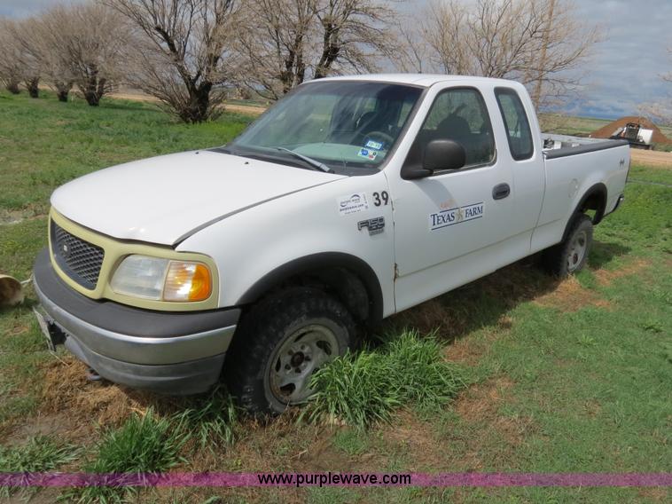 image for item A5351 1999 Ford F150 extended cab pickup truck