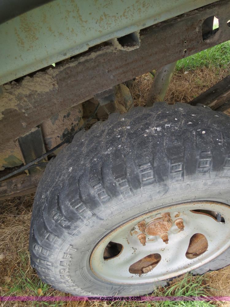 image for item A5351 1999 Ford F150 extended cab pickup truck