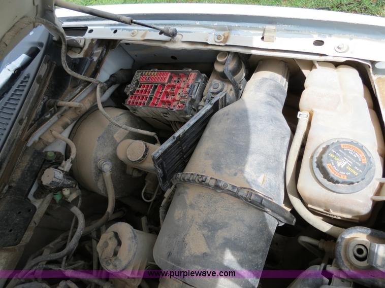 image for item A5351 1999 Ford F150 extended cab pickup truck