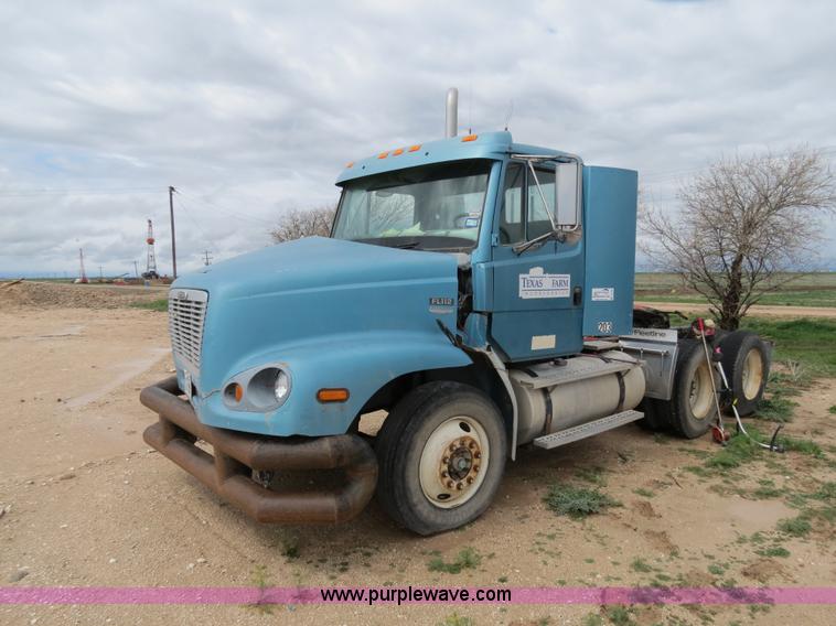 image for item A5353 1997 Freightliner FL112 semi truck