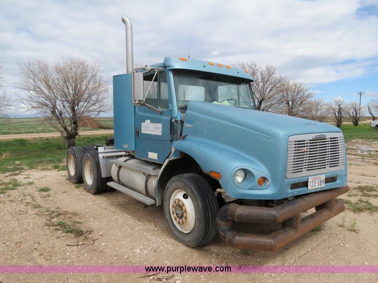 image for item A5353 1997 Freightliner FL112 semi truck