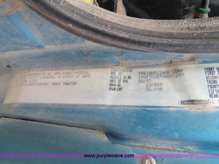 image for item A5353 1997 Freightliner FL112 semi truck