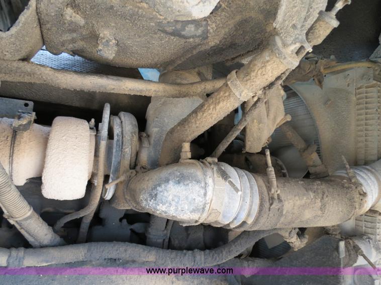 image for item A5353 1997 Freightliner FL112 semi truck