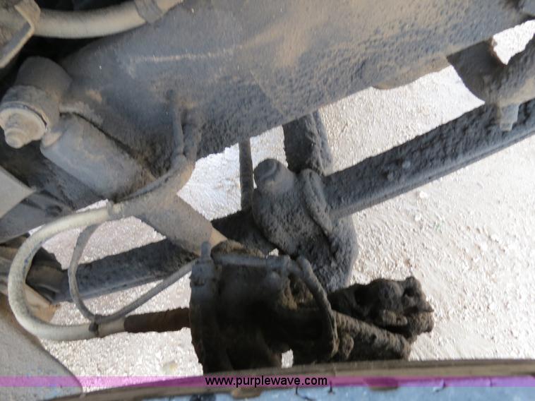 image for item A5353 1997 Freightliner FL112 semi truck