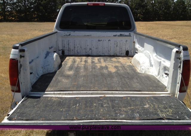 image for item B1339 1998 Ford F150 extended cab pickup truck