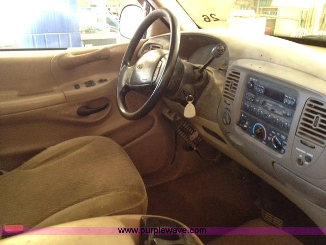 image for item B1339 1998 Ford F150 extended cab pickup truck