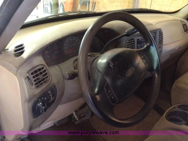 image for item B1339 1998 Ford F150 extended cab pickup truck