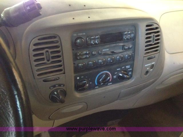 image for item B1339 1998 Ford F150 extended cab pickup truck