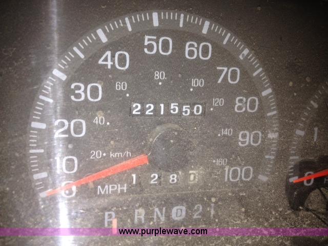 image for item B1339 1998 Ford F150 extended cab pickup truck