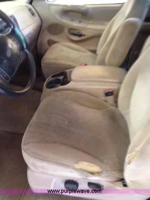 image for item B1339 1998 Ford F150 extended cab pickup truck