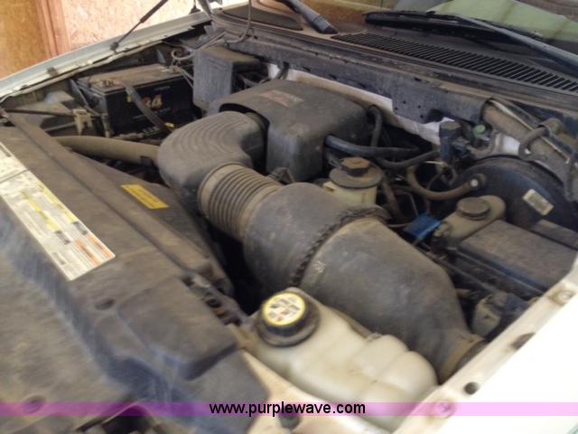 image for item B1339 1998 Ford F150 extended cab pickup truck