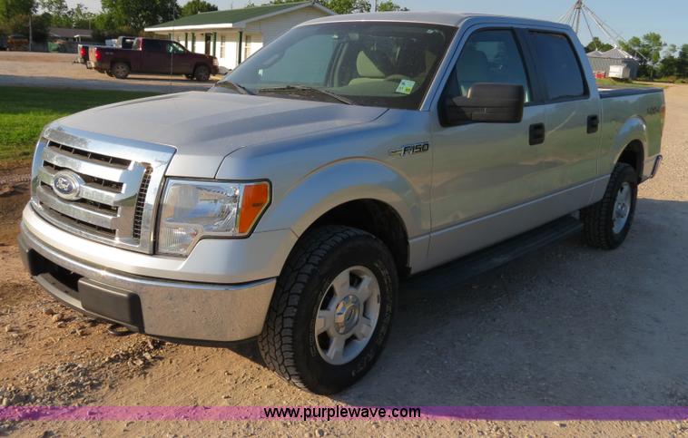 image for item B2330 2010 Ford F150 Super Crew pickup truck