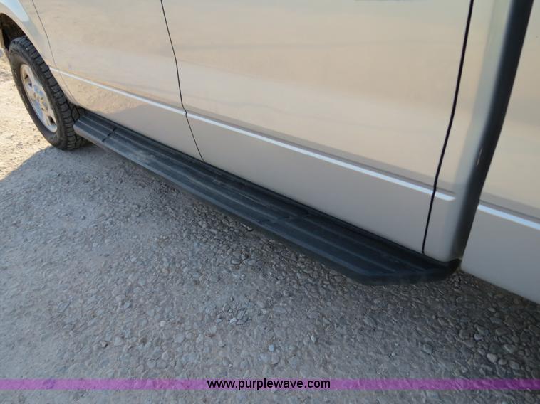 image for item B2330 2010 Ford F150 Super Crew pickup truck