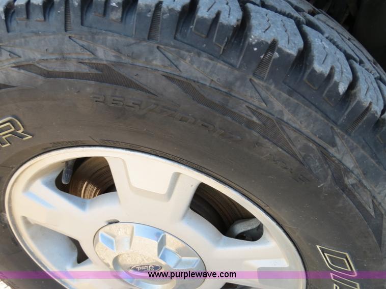 image for item B2330 2010 Ford F150 Super Crew pickup truck