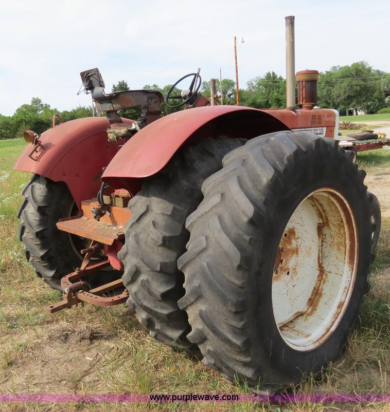 image for item B2406 1967 International 1206 Wheatland tractor