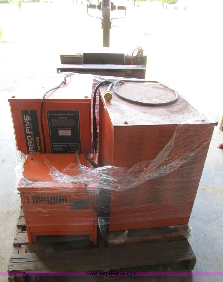 image for item B2717 Barrett 12v electric pallet jack