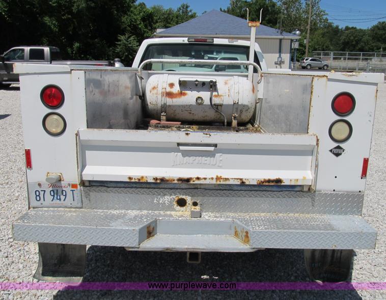 image for item B2720 1995 Chevrolet 3500 utility pickup truck