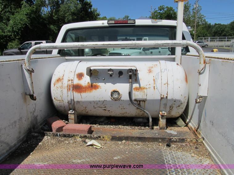 image for item B2720 1995 Chevrolet 3500 utility pickup truck