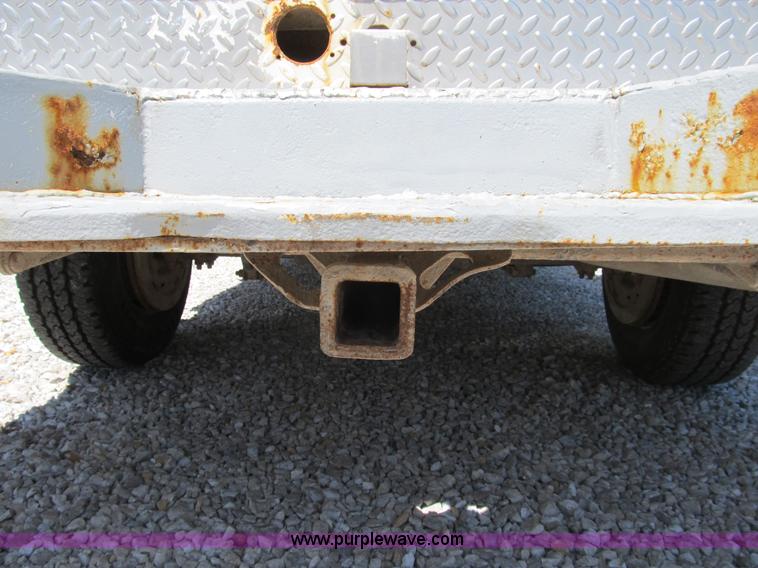 image for item B2720 1995 Chevrolet 3500 utility pickup truck