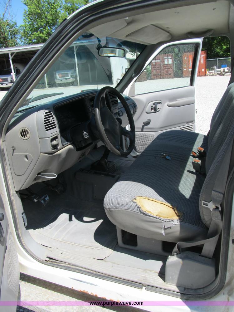 image for item B2720 1995 Chevrolet 3500 utility pickup truck