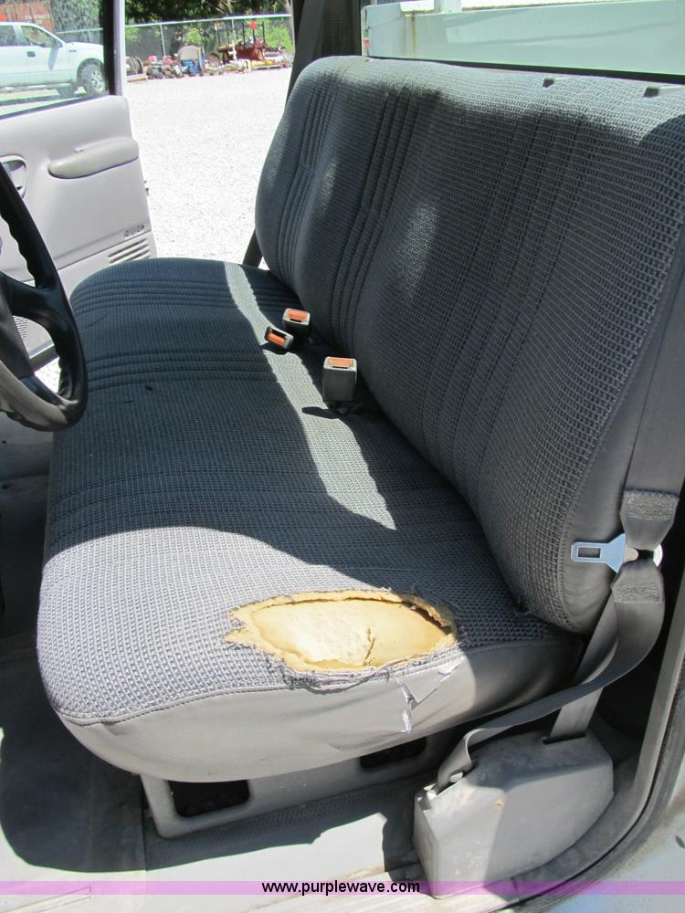 image for item B2720 1995 Chevrolet 3500 utility pickup truck