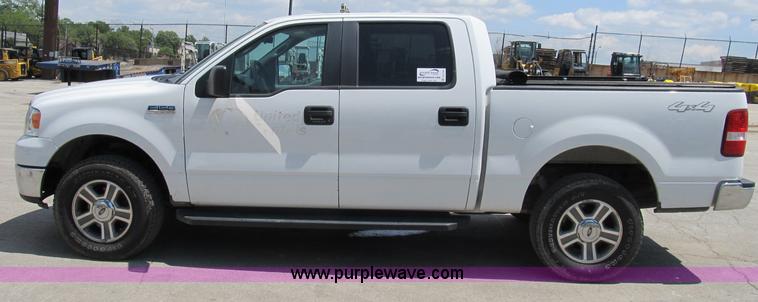 image for item B2722 2007 Ford F150 XLT extended cab pickup truck