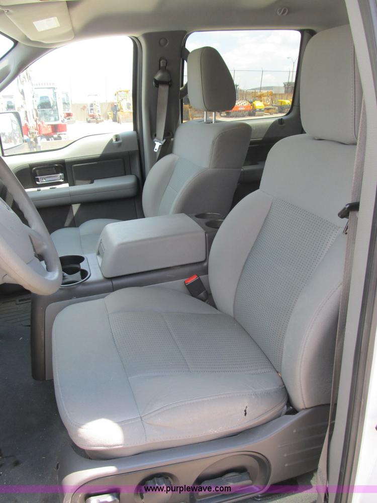 image for item B2722 2007 Ford F150 XLT extended cab pickup truck