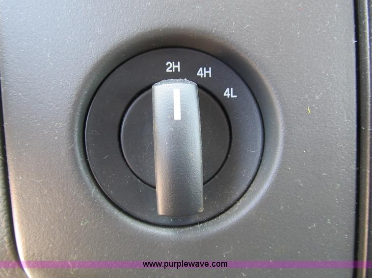 image for item B2722 2007 Ford F150 XLT extended cab pickup truck