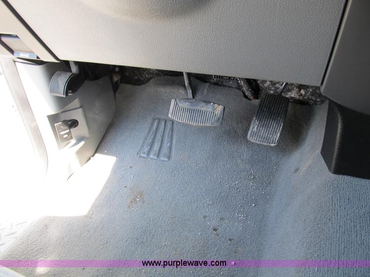 image for item B2722 2007 Ford F150 XLT extended cab pickup truck