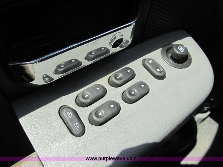 image for item B2722 2007 Ford F150 XLT extended cab pickup truck