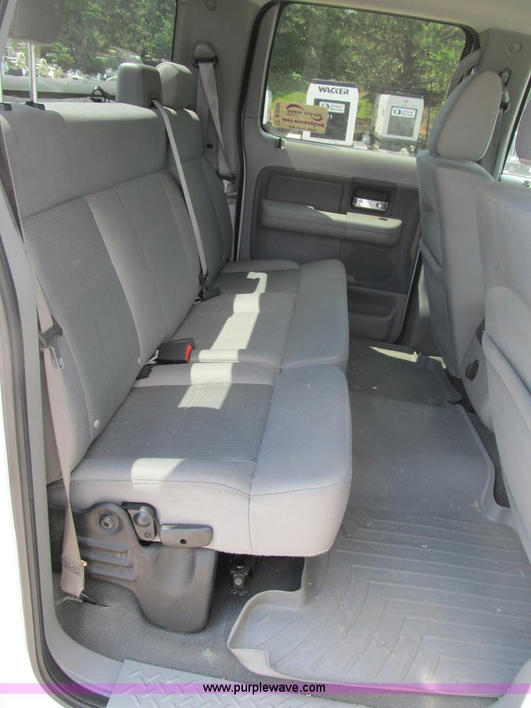 image for item B2722 2007 Ford F150 XLT extended cab pickup truck