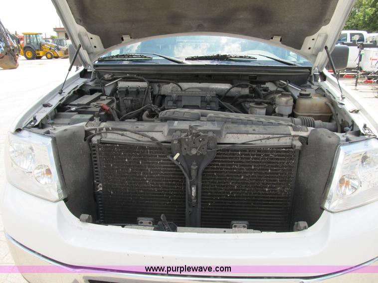 image for item B2722 2007 Ford F150 XLT extended cab pickup truck